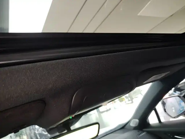 Cadillac XT4 — Фото автомобиля 17