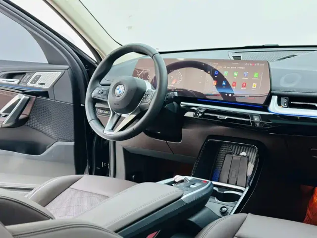 BMW X1 — Фото автомобиля 16