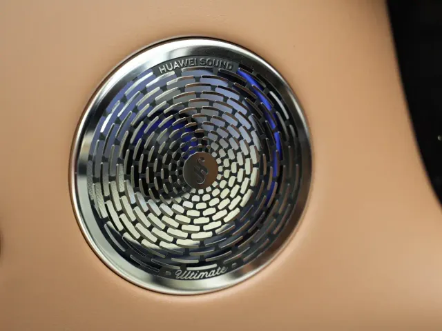 Maextro S800 — Фото автомобиля 19