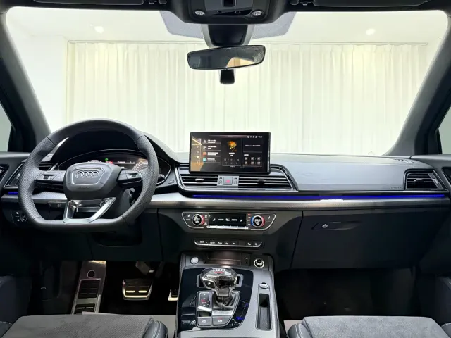 Audi Q5L Sportback — Фото автомобиля 6