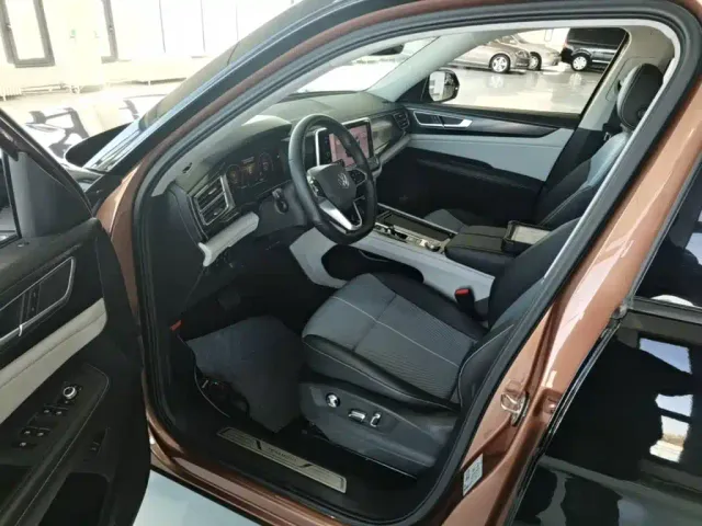 Volkswagen Teramont — Фото автомобиля 14