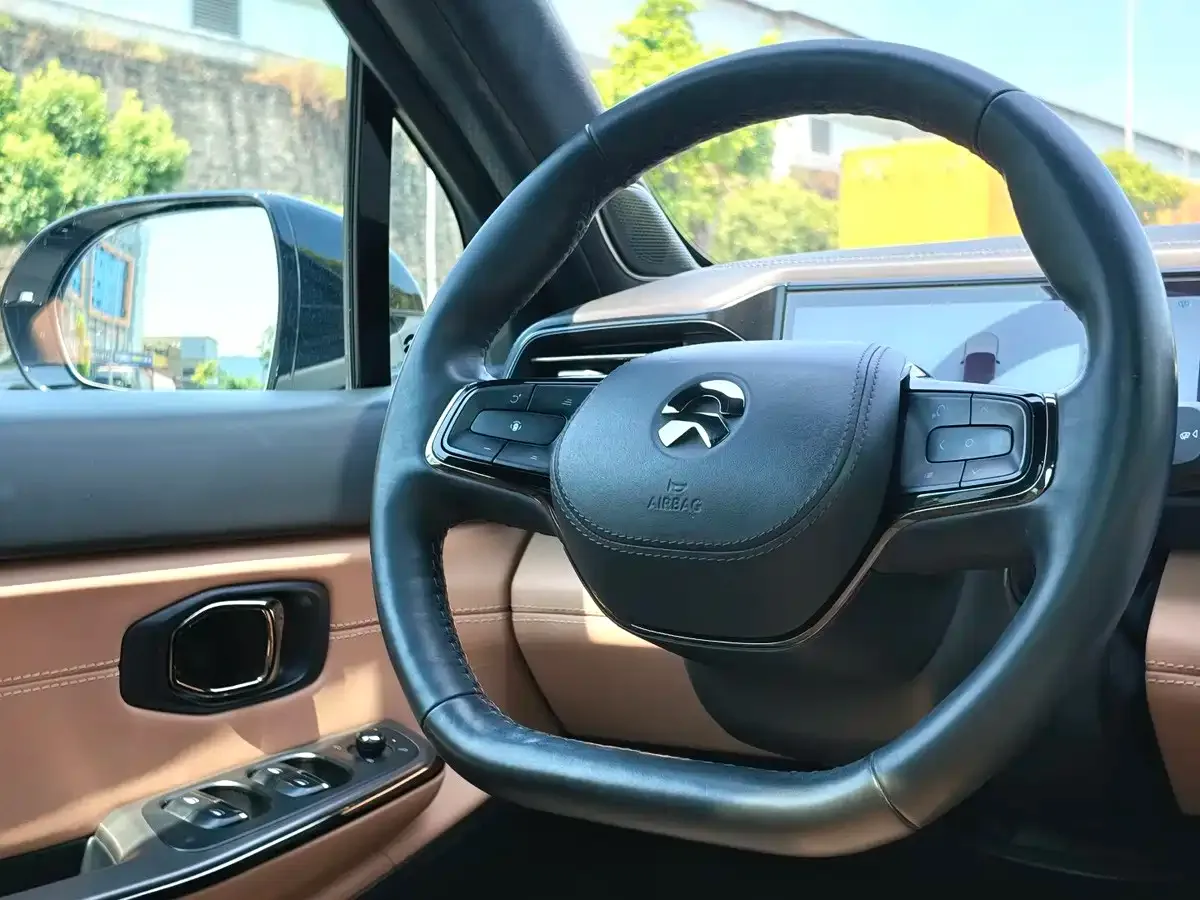 NIO NIO ES8 2020 450KM Signature Edition 6-Seater — Фото автомобиля 6