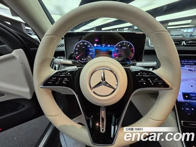 Mercedes-Benz S-Class — Фото автомобиля 14
