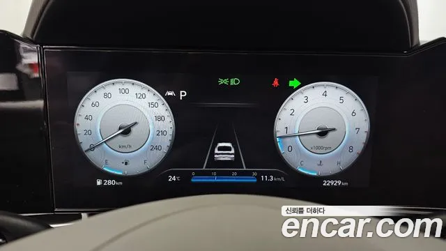 Hyundai Avante CN7 — Фото автомобиля 11