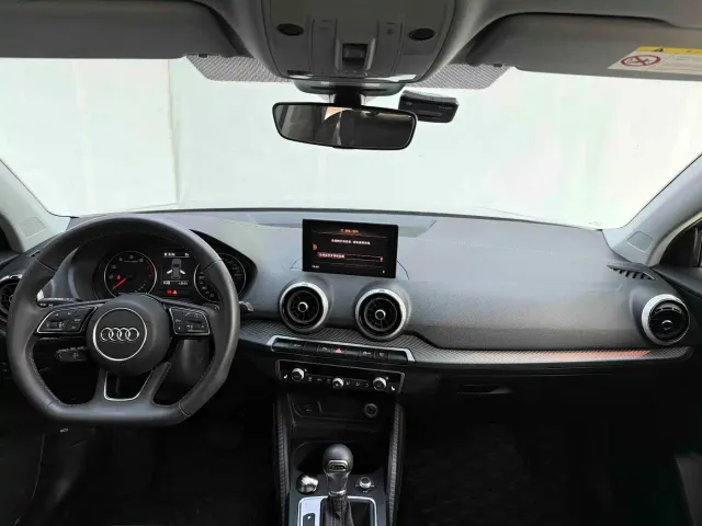 Audi Q2L — Фото автомобиля 15
