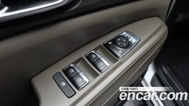 Kia Carnival — Фото автомобиля 29