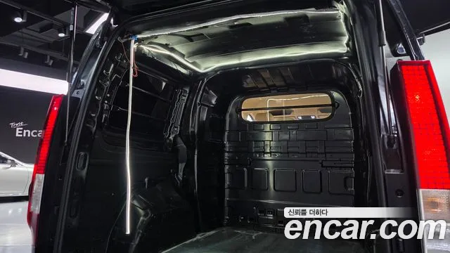 Hyundai Staria Staria Карго 5 мест — Фото автомобиля 12