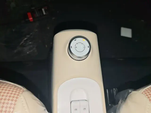 Wuling Hongguang Mini EV — Фото автомобиля 13