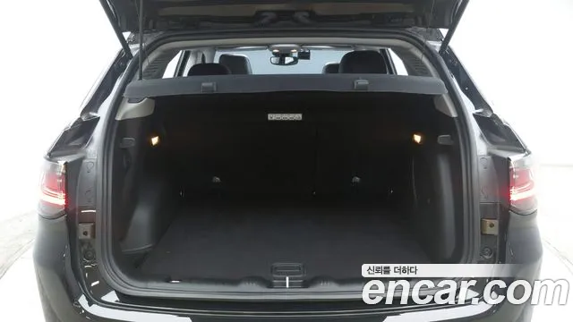 Jeep Compass 2nd Gen — Фото автомобиля 9