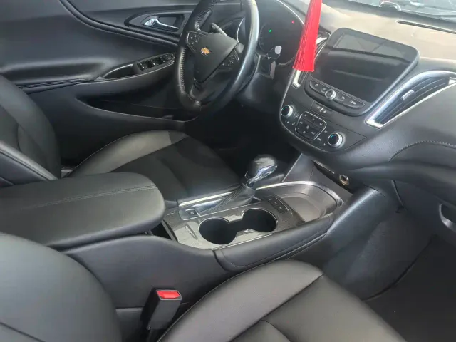 Chevrolet Malibu XL — Фото автомобиля 14
