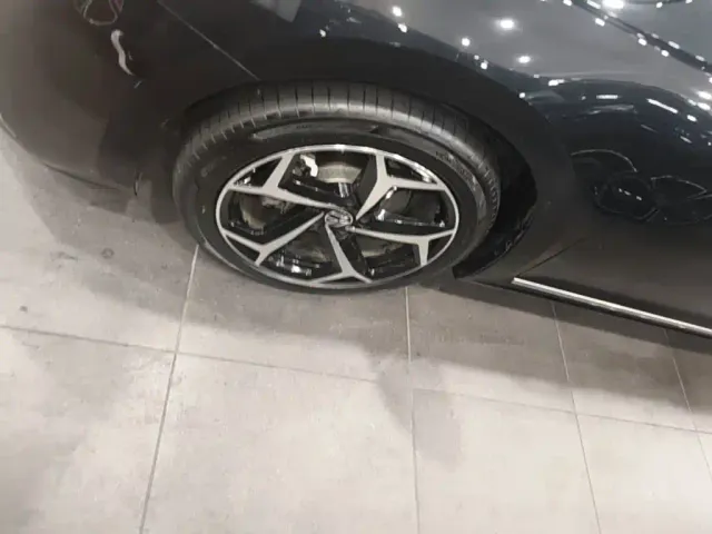 Volkswagen Passat — Фото автомобиля 22