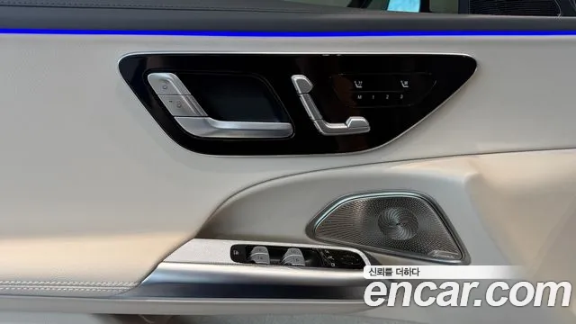 Mercedes-Benz E-Class — Фото автомобиля 18