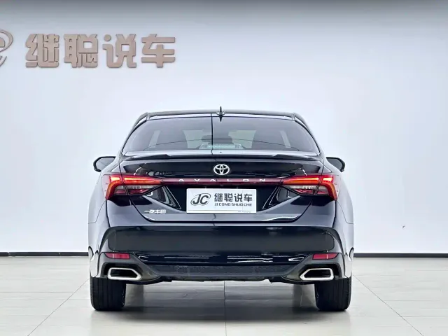 Toyota Avalon — Фото автомобиля 14
