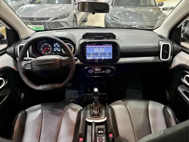 Roewe Kaiwei CLEVER 2022 311km Vitality Bobo Edition — Фото автомобиля 12