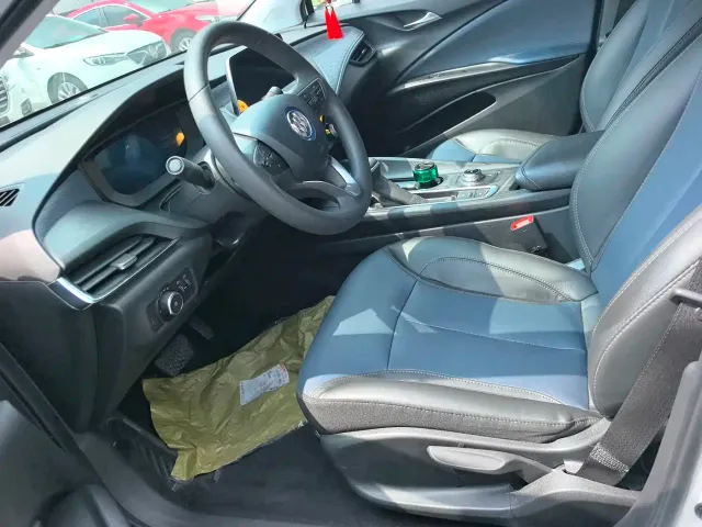 Buick Velite 6 — Фото автомобиля 11