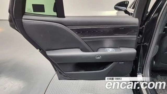 Genesis G90 RS4 — Фото автомобиля 14