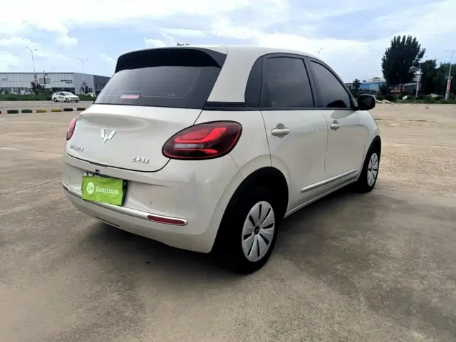 Wuling Bingo — Фото автомобиля 6