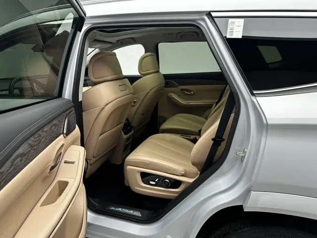 Jetour Shanhai L9 — Фото автомобиля 12