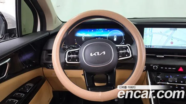 Kia Carnival Generation 4 — Фото автомобиля 13