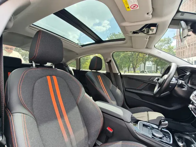 BMW 2 Series — Фото автомобиля 12