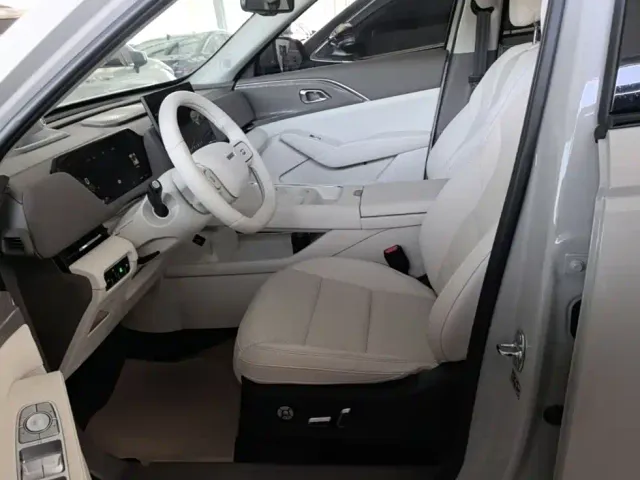 Haval Xiaolong MAX — Фото автомобиля 14
