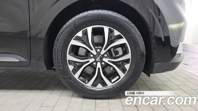 Kia Canival Carnival 4 поколение Бензин 9 мест Noblesse — Фото автомобиля 20