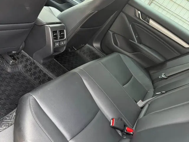 Honda Accord — Фото автомобиля 8