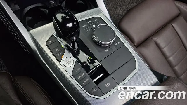 BMW 4 Series G22 — Фото автомобиля 11