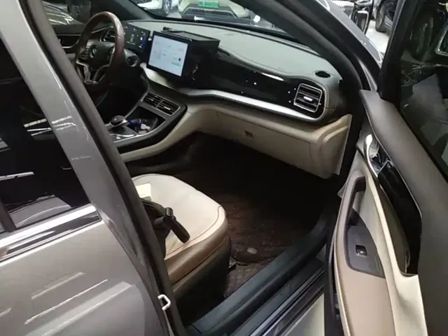 BYD Qin PLUS — Фото автомобиля 24