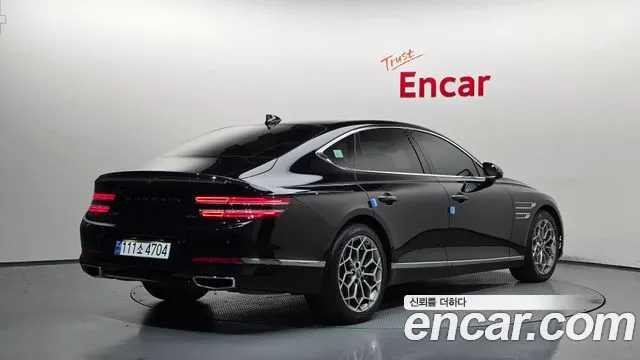 Genesis G80 RG3 — Фото автомобиля 2