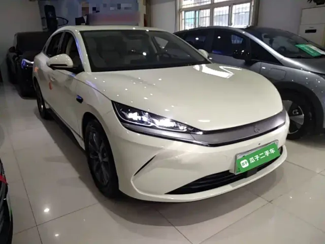 BYD Qin L — Фото автомобиля 3