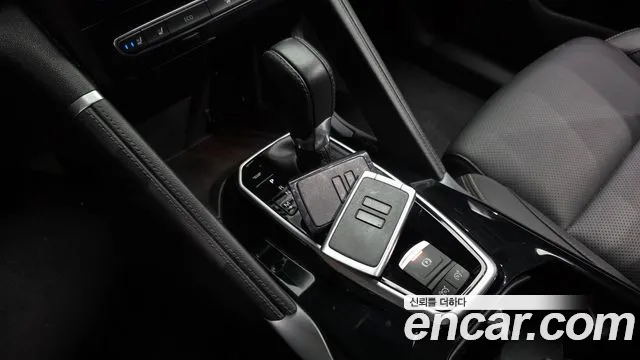 Renault-KoreaSamsung QM6 Новый QM6 2.0 LPe RE Signature 2WD — Фото автомобиля 9