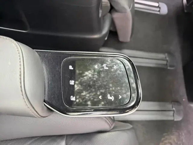 GAC Trumpchi M8 — Фото автомобиля 16
