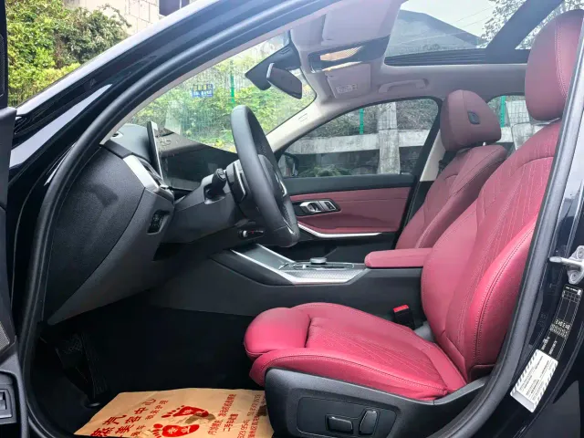 BMW 3 Series — Фото автомобиля 4