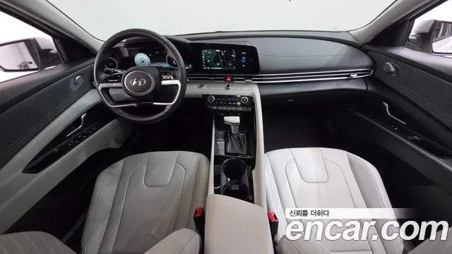 Hyundai AVANTE Avante (CN7) — Фото автомобиля 6