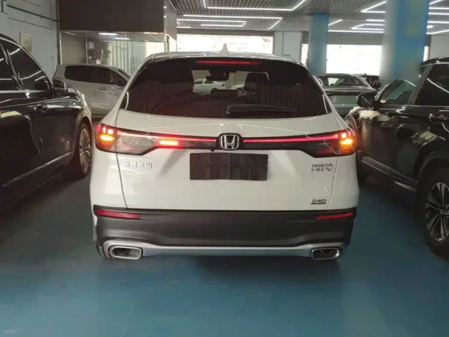 Honda HR-V — Фото автомобиля 5