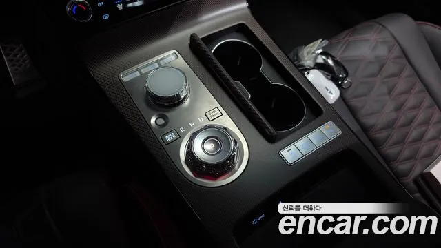 Genesis G80 RG3 — Фото автомобиля 12