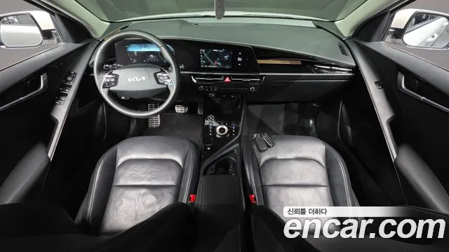 Kia Niro The All New Niro Signature — Фото автомобиля 6