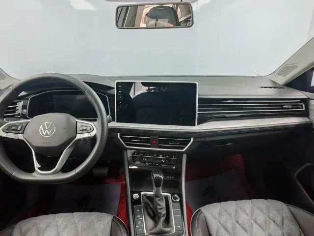 Volkswagen Sagitar — Фото автомобиля 6