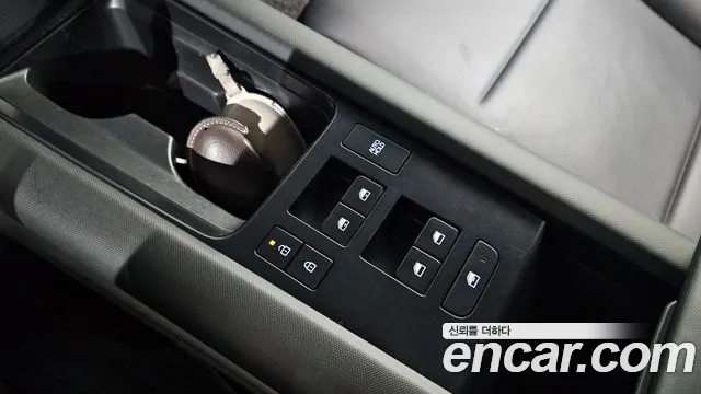 Hyundai Ioniq6 — Фото автомобиля 9