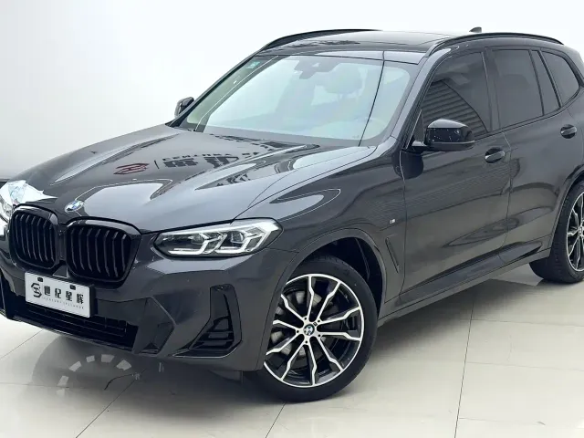 BMW X3 — Фото автомобиля 3