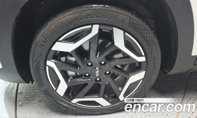 Kia Seltos — Фото автомобиля 5