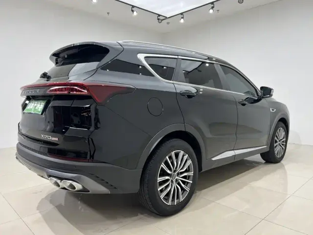 Jetour X70 Plus — Фото автомобиля 5