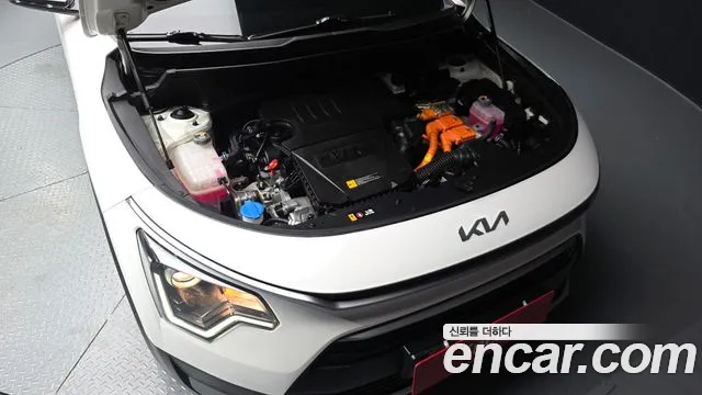 Kia Niro The All New Niro — Фото автомобиля 9