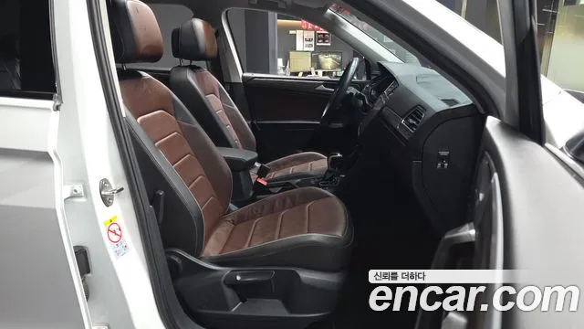 Volkswagen Tiguan — Фото автомобиля 17