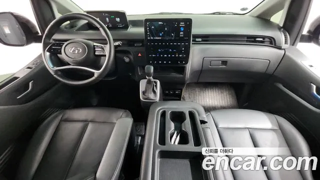 Hyundai Staria Staria Tourer 11 мест — Фото автомобиля 6