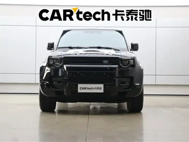 Land Rover Defender — Фото автомобиля 3