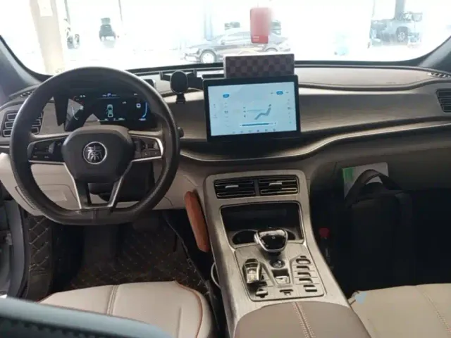BYD Qin PLUS — Фото автомобиля 9