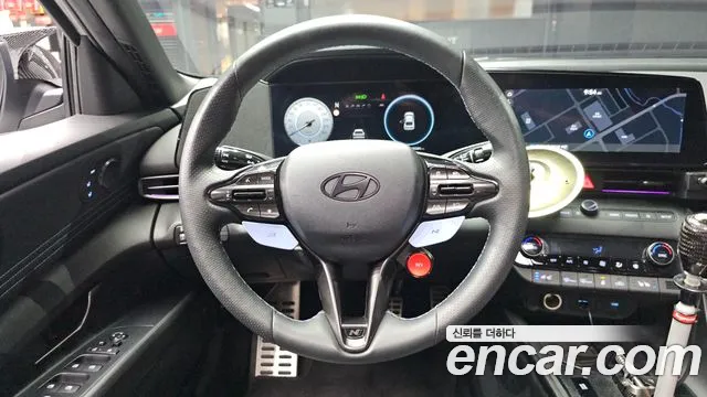 Hyundai Avante CN7 — Фото автомобиля 13