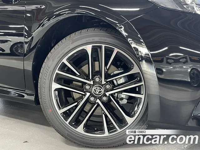 Toyota Camry — Фото автомобиля 10